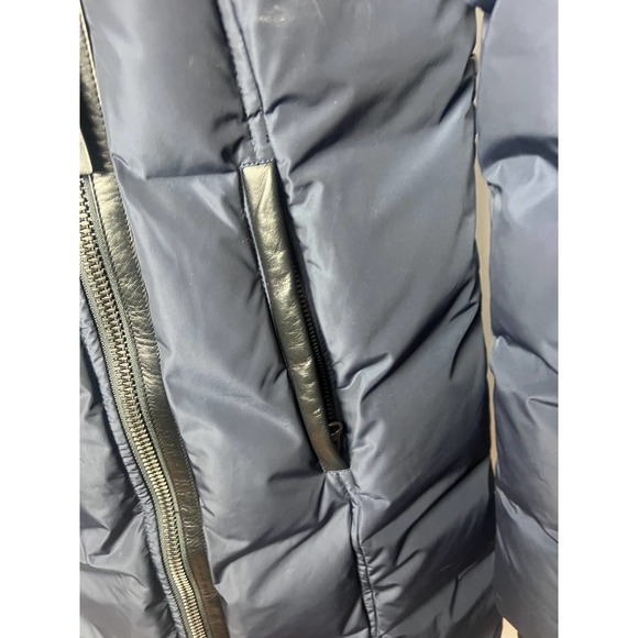 Mackage Kay-F Navy and Black Heavy Down Hooded Jacket Sz. M - Picture 4 of 12